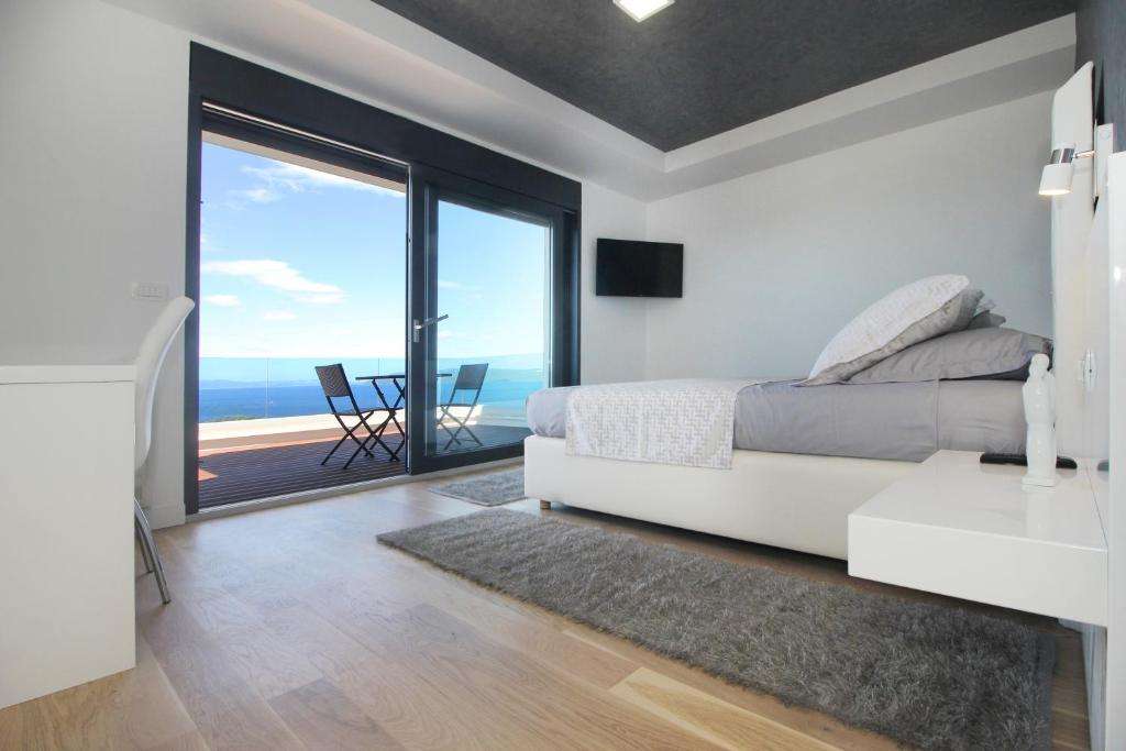 Villa Afrodita - 