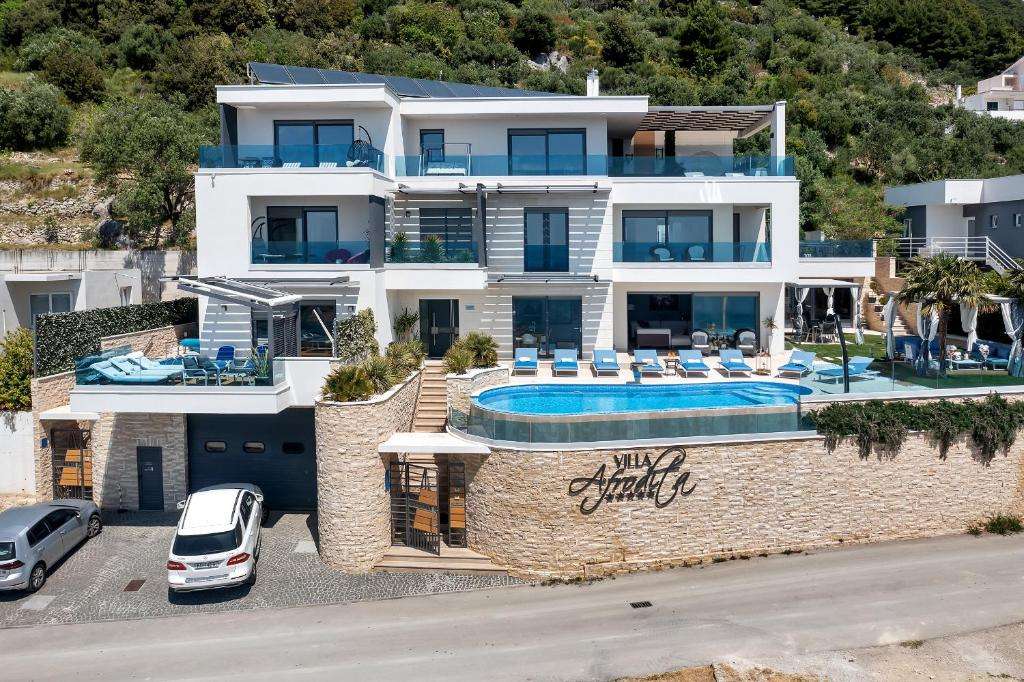 Villa Afrodita - 